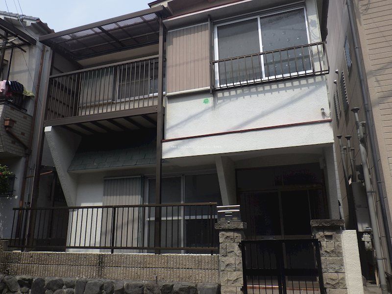近くのウエルシア八尾高美店まで559m(徒歩7分)