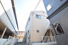 ピュアメゾン秦野南矢名の外観画像
