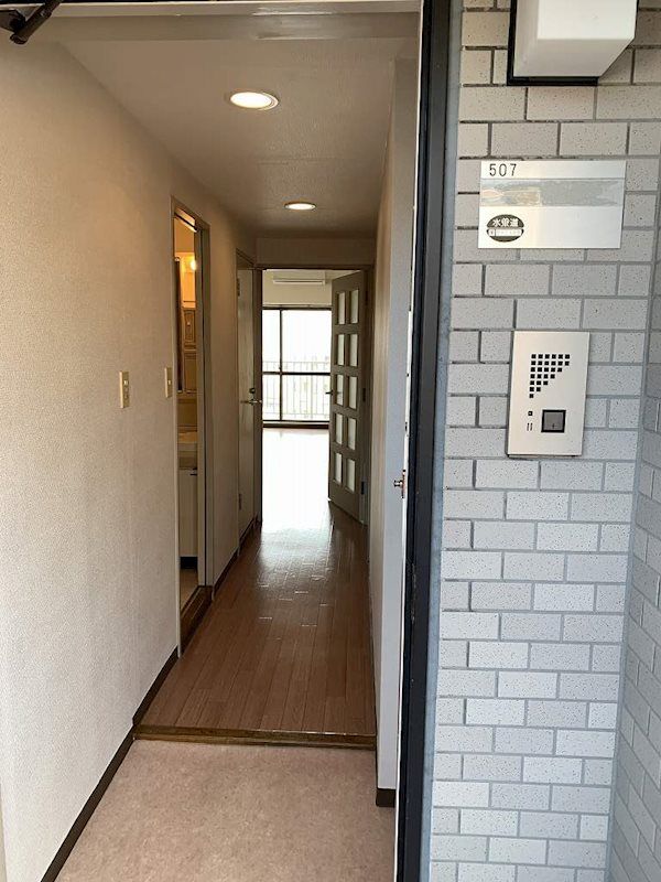 玄関