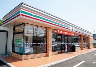 近くのセブンイレブン 藤沢辻堂高砂店まで353m（徒歩5分）