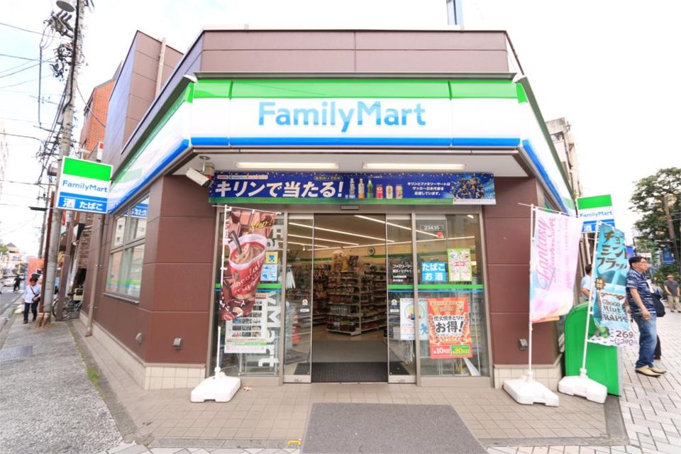 近くのファミリーマート 阪東橋東口店まで280m（徒歩4分）