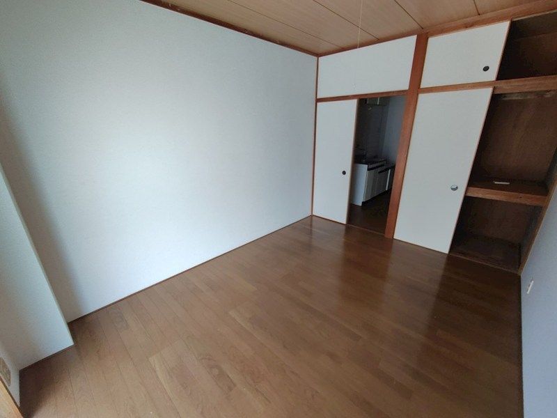 ベッドルーム