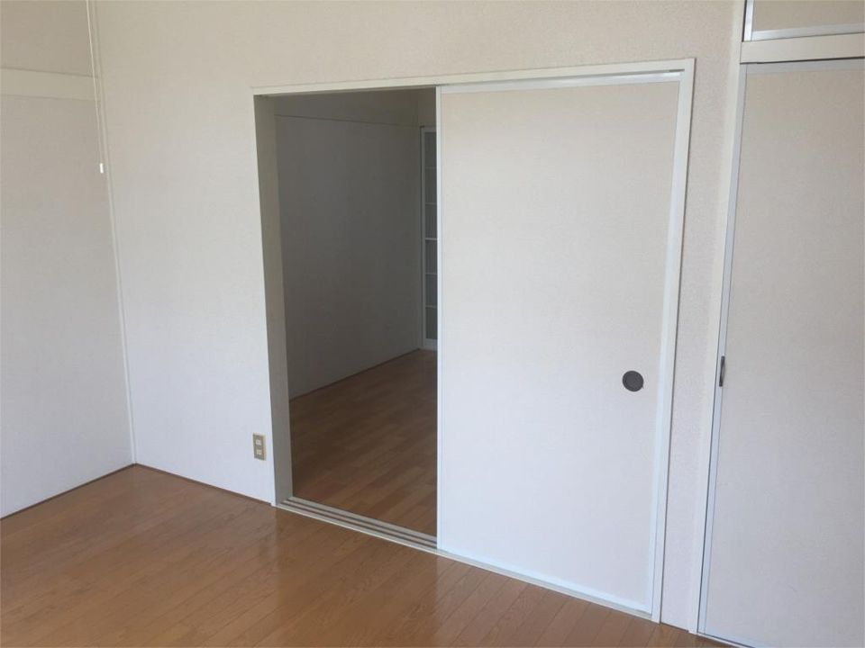 ベッドルーム