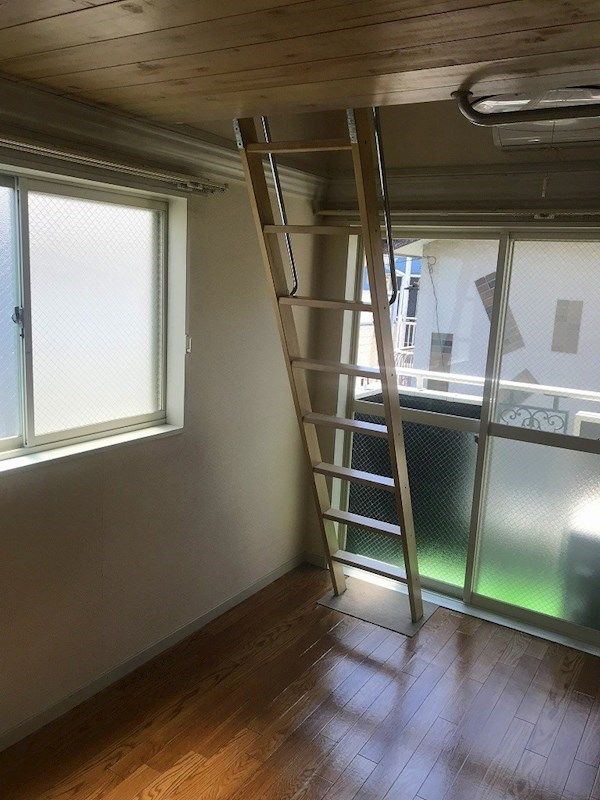 ベッドルーム