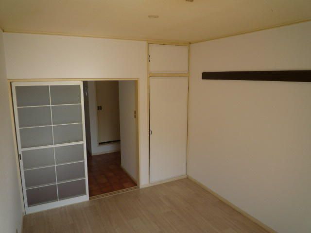 ベッドルーム