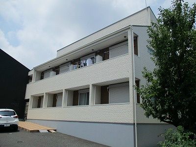 バイオレット倉田の外観画像