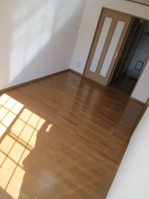 ベッドルーム