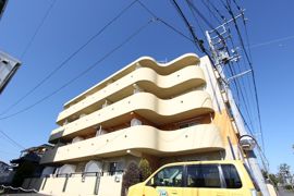 ラ・ミア・カーサの外観画像