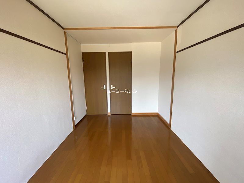 ベッドルーム