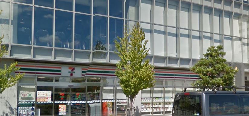 近くのセブンイレブン 藤沢辻堂神台2丁目店まで26m（徒歩1分）