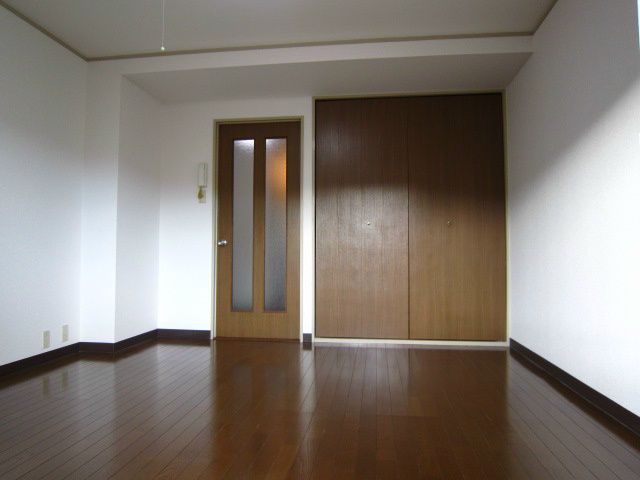 ベッドルーム