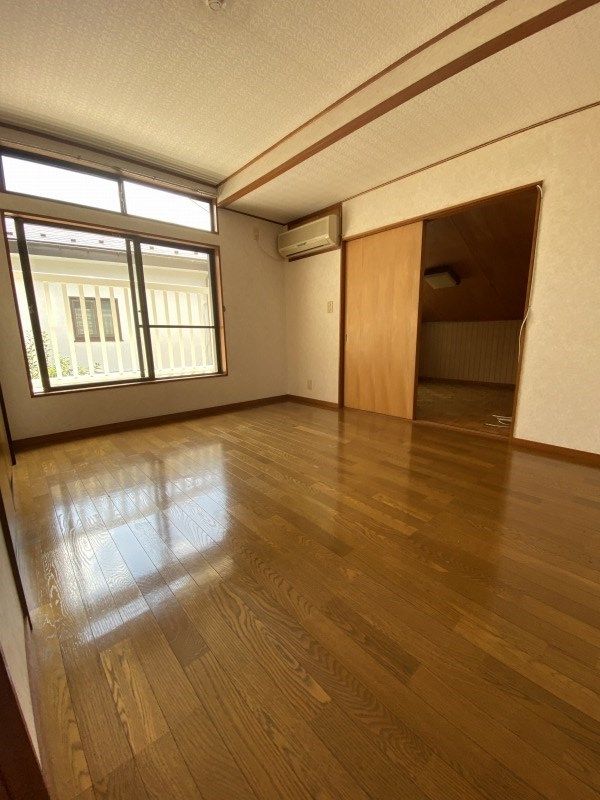 ベッドルーム