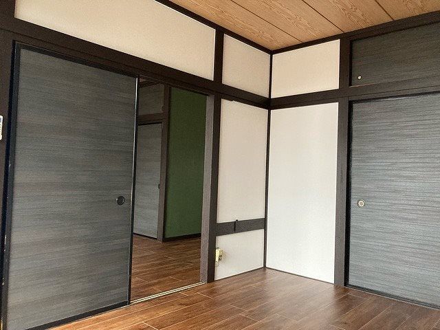 ベッドルーム