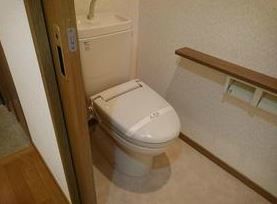 近くのルミネ藤沢まで421m（徒歩6分）