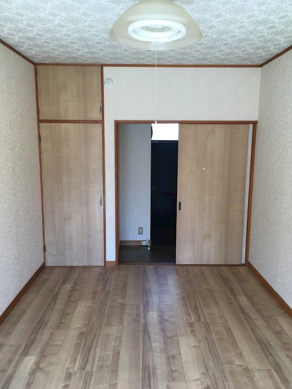 ベッドルーム