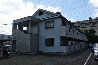 近くのケーヨーデイツー 厚木店まで483m（徒歩7分）