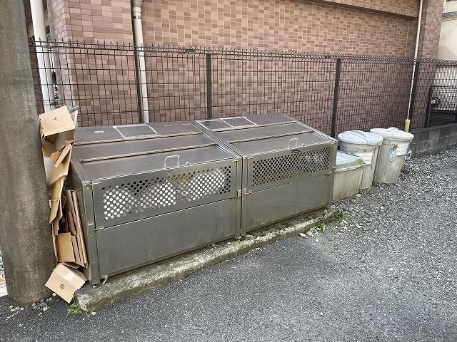 近くのセブンイレブン 厚木中町3丁目店まで170m(徒歩3分)