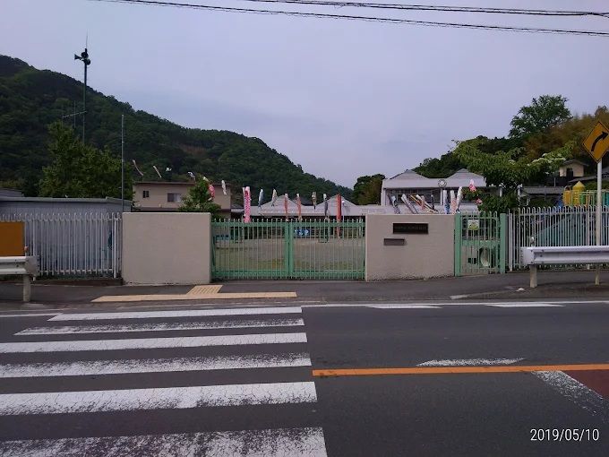近くの松田町立松田幼稚園まで483m（徒歩7分）