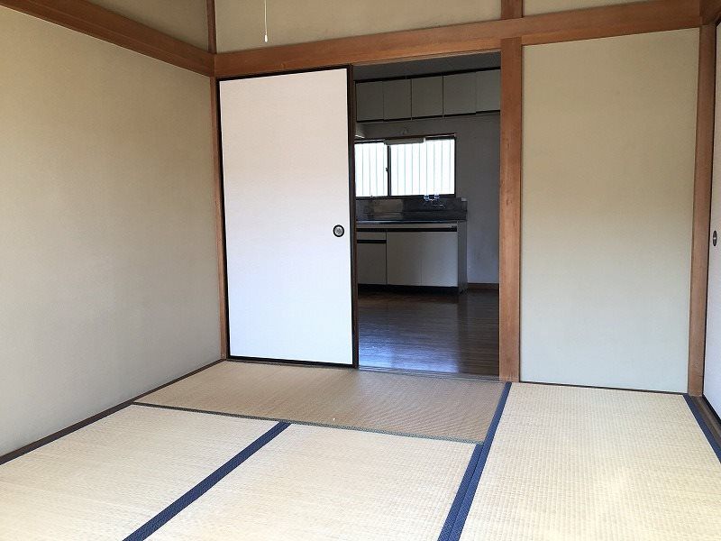 ベッドルーム