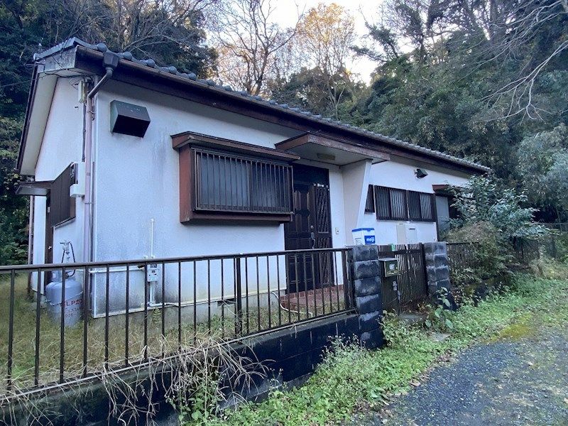 腰越室ヶ谷貸家の外観画像