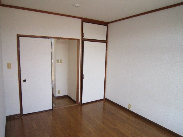 ベッドルーム