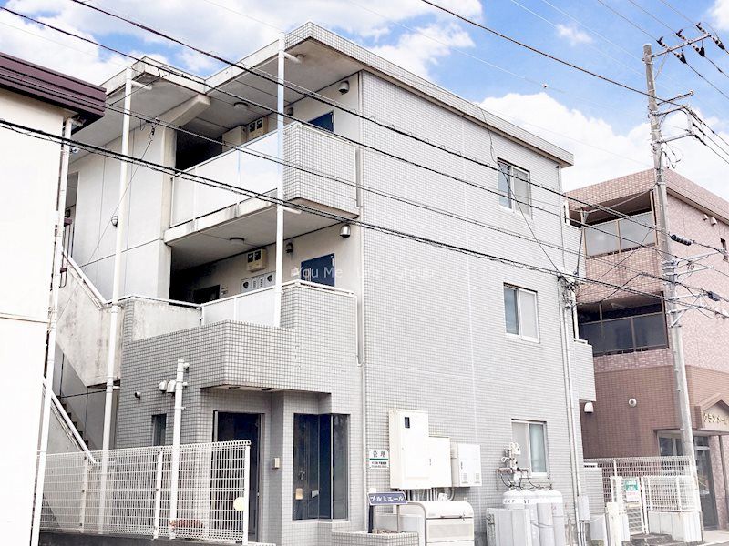 プルミエールの外観画像