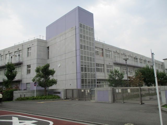 近くの善行団地ファミリー歯科まで875m（徒歩11分）