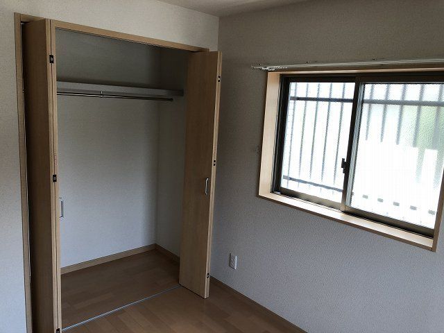 ベッドルーム