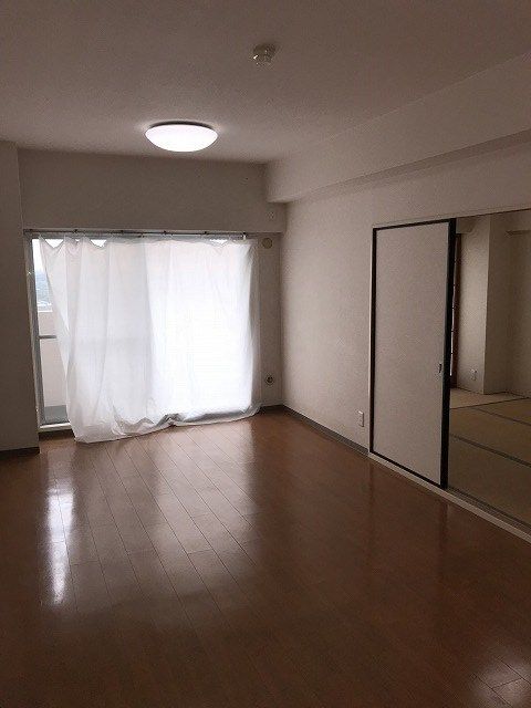 ベッドルーム