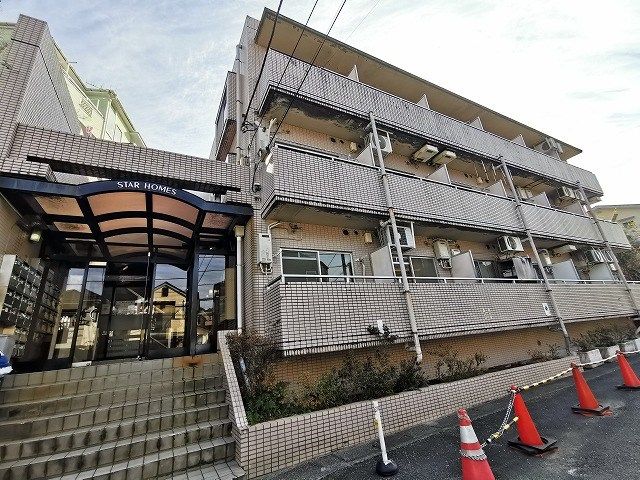 スターホームズ鶴川の外観画像