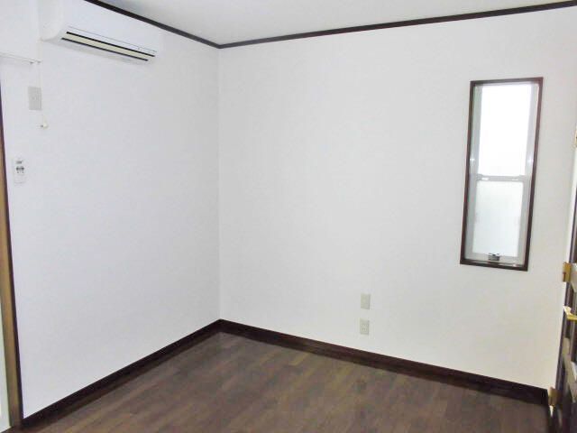 ベッドルーム
