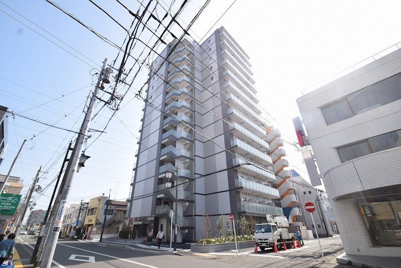 小田急伊勢原駅前マンションの外観画像