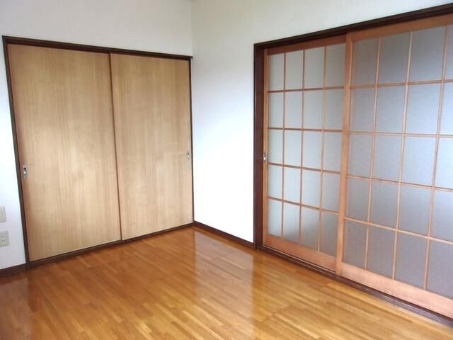 ベッドルーム