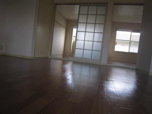 ベッドルーム