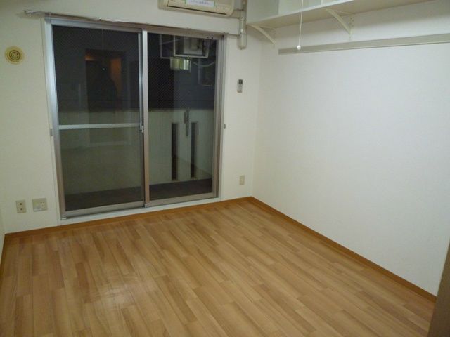 ベッドルーム