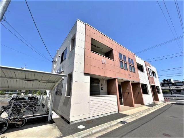 シェネの外観画像