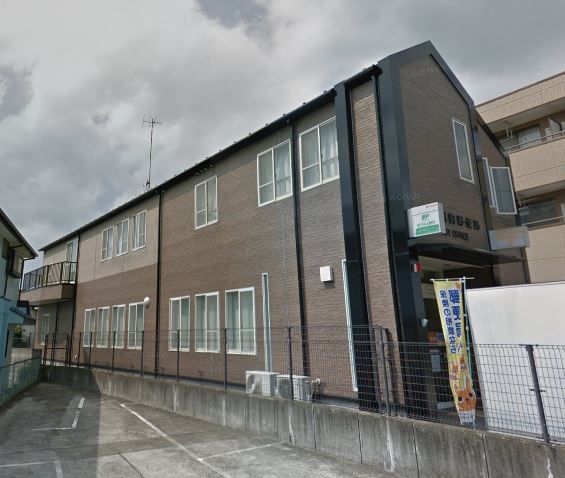 近くの踊場駅前郵便局まで373m（徒歩5分）