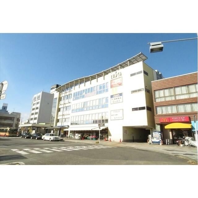 近くのラスカ南館まで900m（徒歩12分）