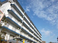 テレパレス伊勢原5号棟の外観画像