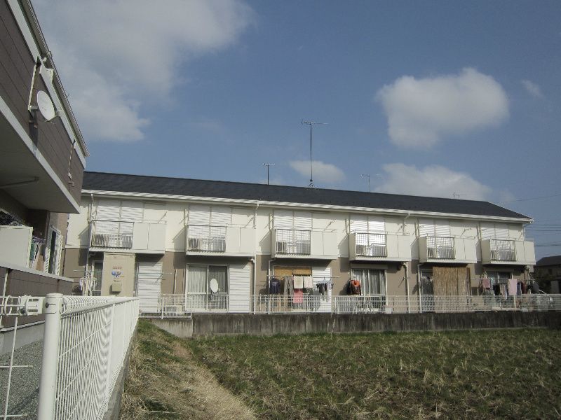 クレール梨木の外観画像