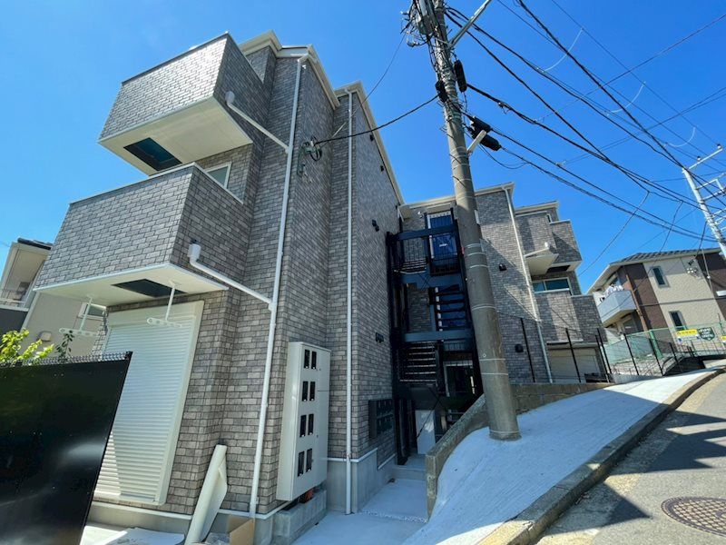 ハーミットクラブハウス戸塚矢部町IIC棟の外観画像
