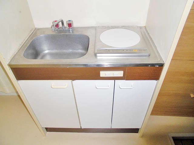 近くのユーコープ 愛甲店まで49m（徒歩1分）