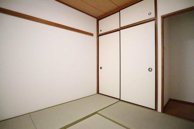 ベッドルーム