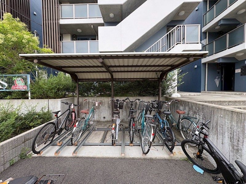 近くの業務スーパー 真田店まで457m(徒歩6分)