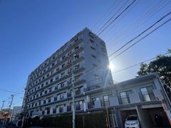 セザール東海大学前の外観画像