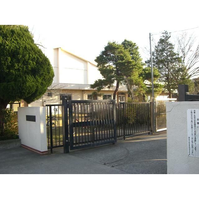 近くの市立大船中学校・・・学区ご確認くださいまで410m（徒歩6分）