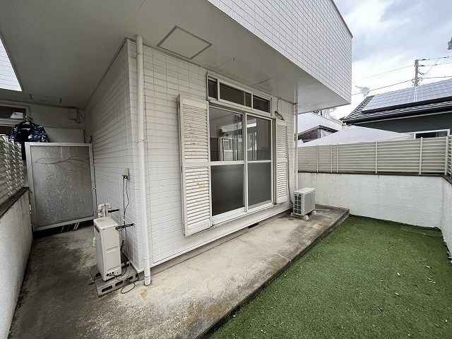 近くのクリエイトS・D 茅ヶ崎雄三通り店まで986m（徒歩13分）