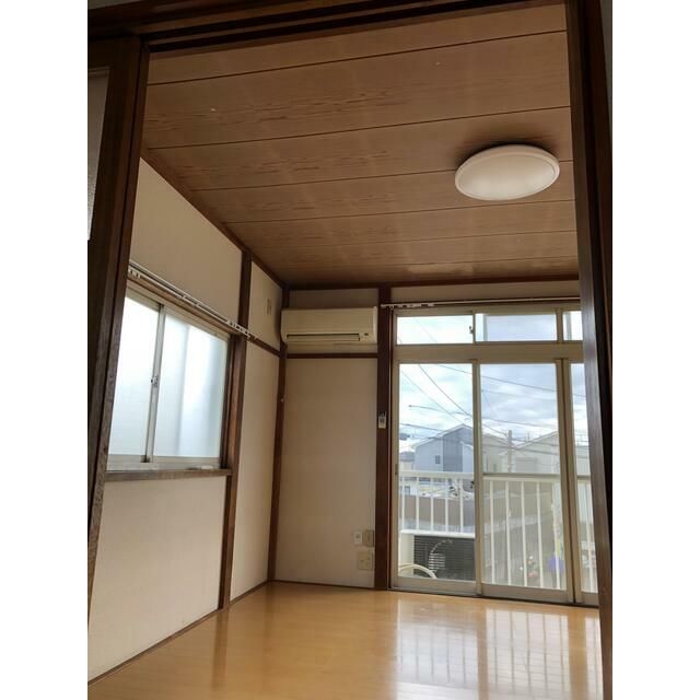 ベッドルーム