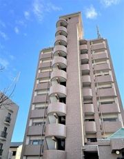 グランシャリオタワーの外観画像