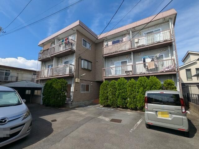 第1落合マンションの外観画像